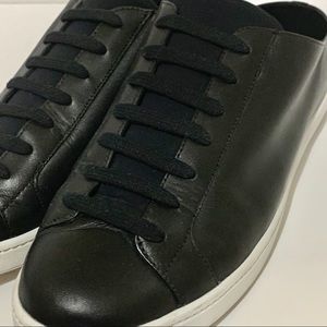 VINCE "Varley" Black Leather Fashion Sneaker